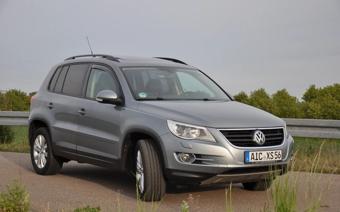 Volkswagen Tiguan cena 33500 przebieg: 189000, rok produkcji 2007 z Jarosław małe 631